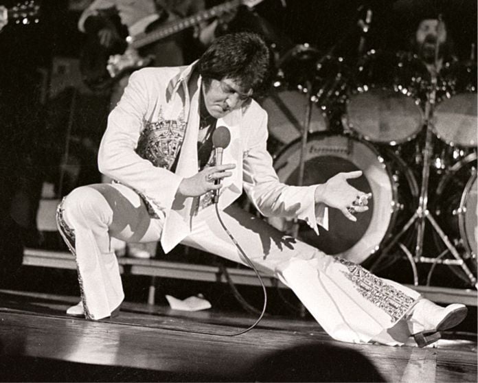 La triste y vergonzosa muerte de Elvis Presley, 'El Rey del Rock and Roll'