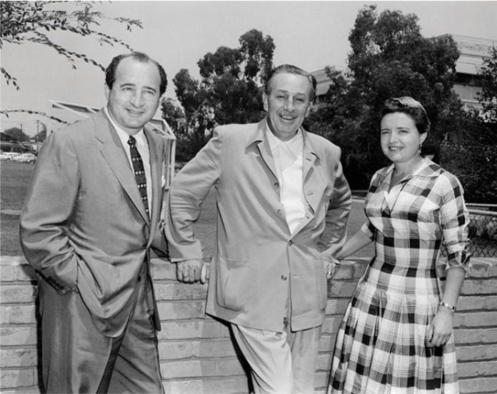 Elliot y Ruth Handler con Walt Disney