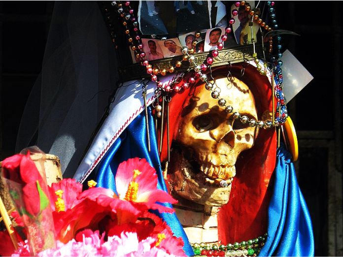 La Santa Muerte: ¿santo, demonio o símbolo de esperanza en el México actual?