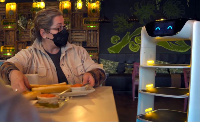 El impacto de los robots camareros en el sector gastronómico